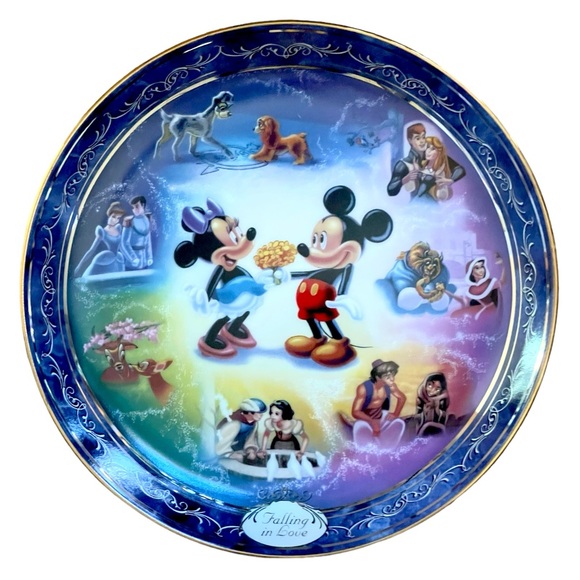 Bradford Exchange Magical Disney Moments Falling In Love Collector's Plate 3025A - Picture 3 of 9